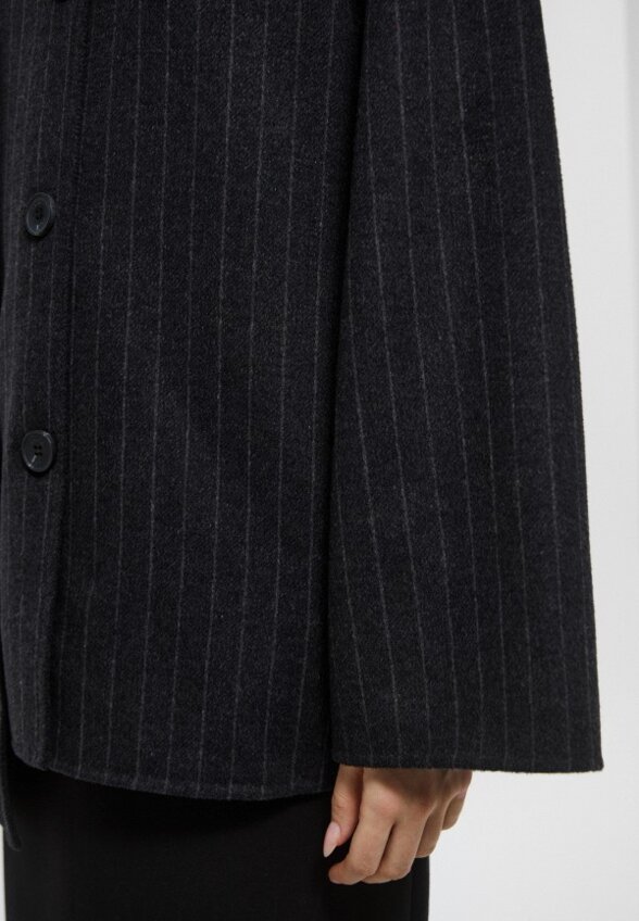 Полупальто IDOL