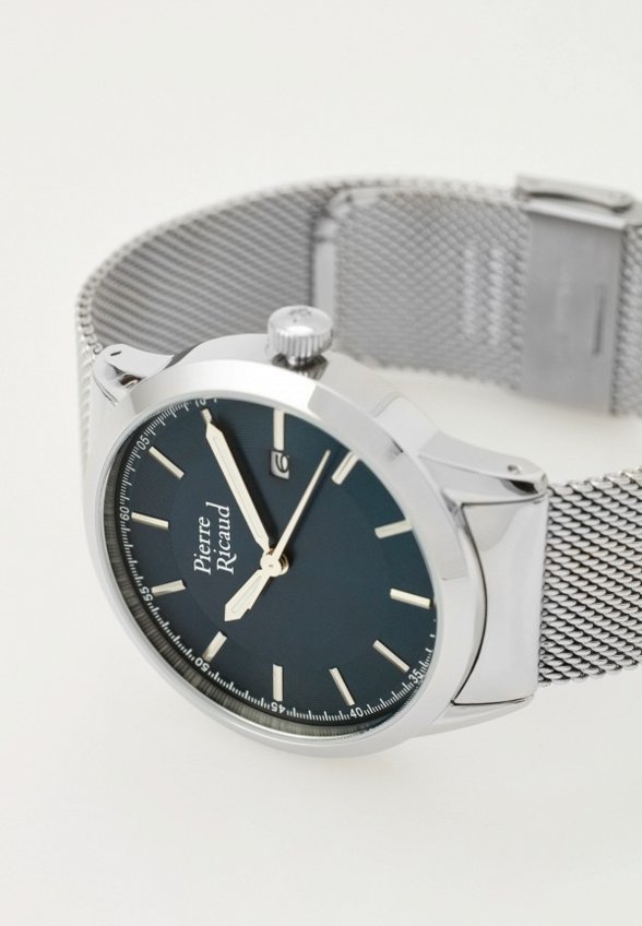 Часы Pierre Ricaud