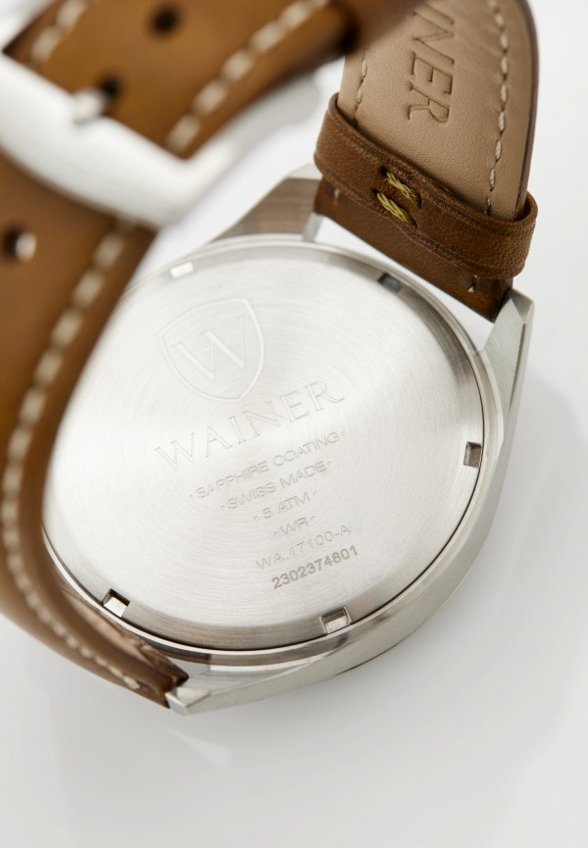 Часы Wainer