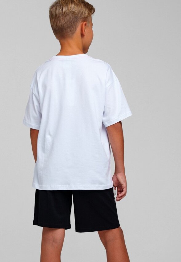 Футболка и шорты PlayToday