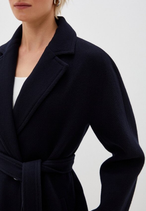 Пальто-халат B.L.E.S.