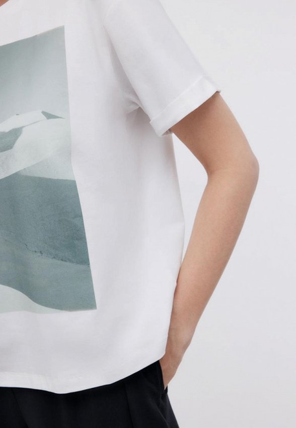 Футболка Baon