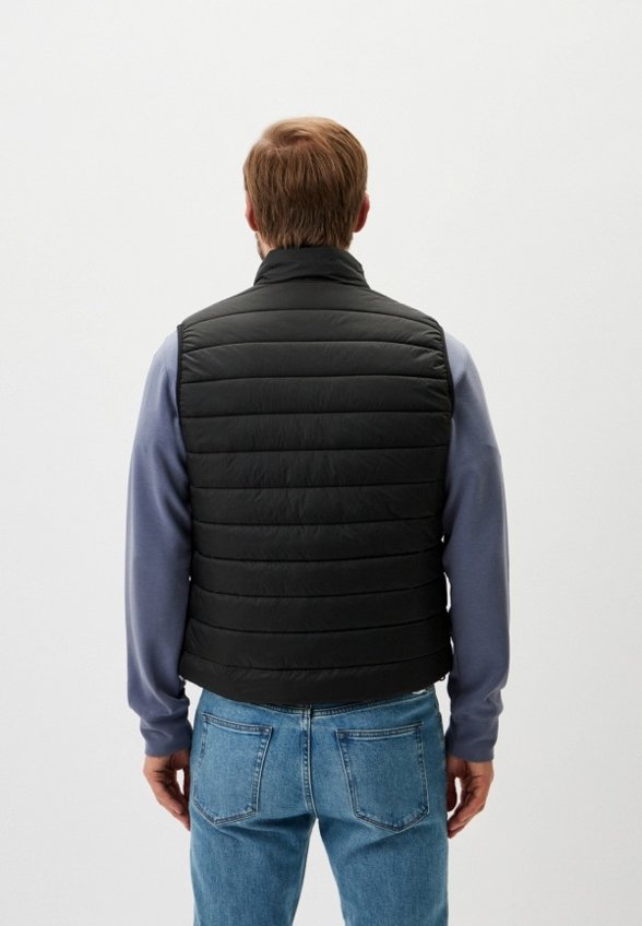 Жилет утепленный Hugo