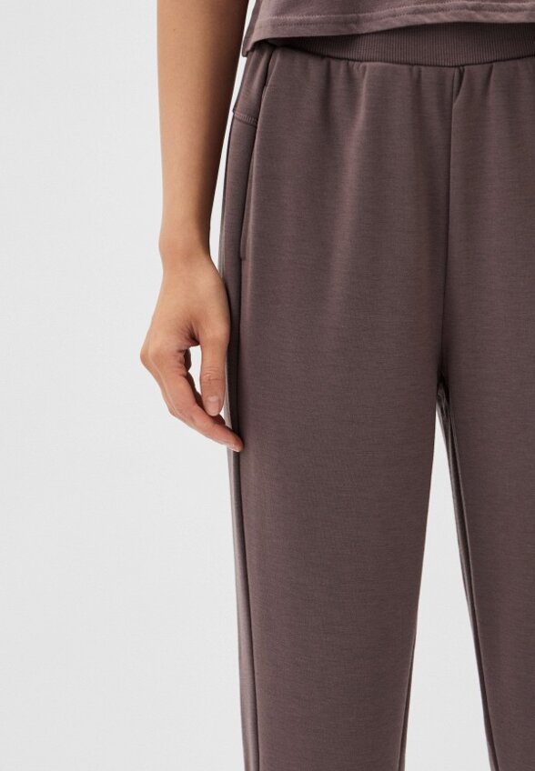 Брюки спортивные Calvin Klein Performance