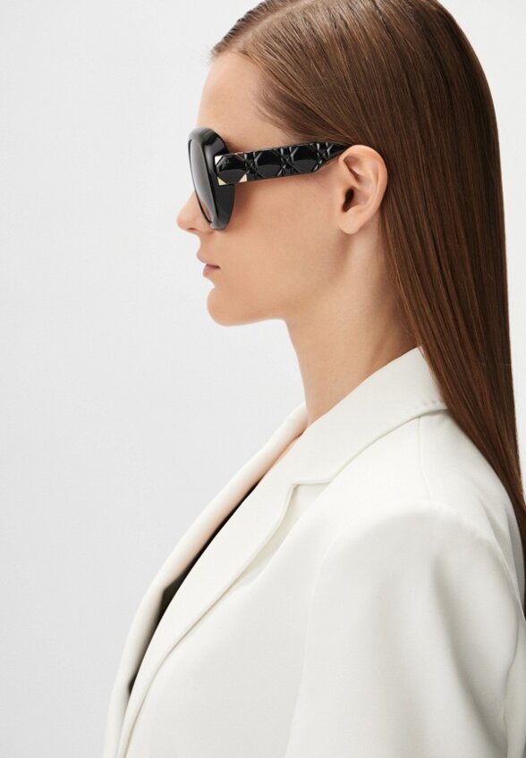 Очки солнцезащитные Dior