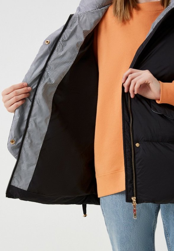 Жилет утепленный Auranna