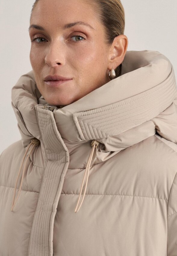 Пуховик Zarina