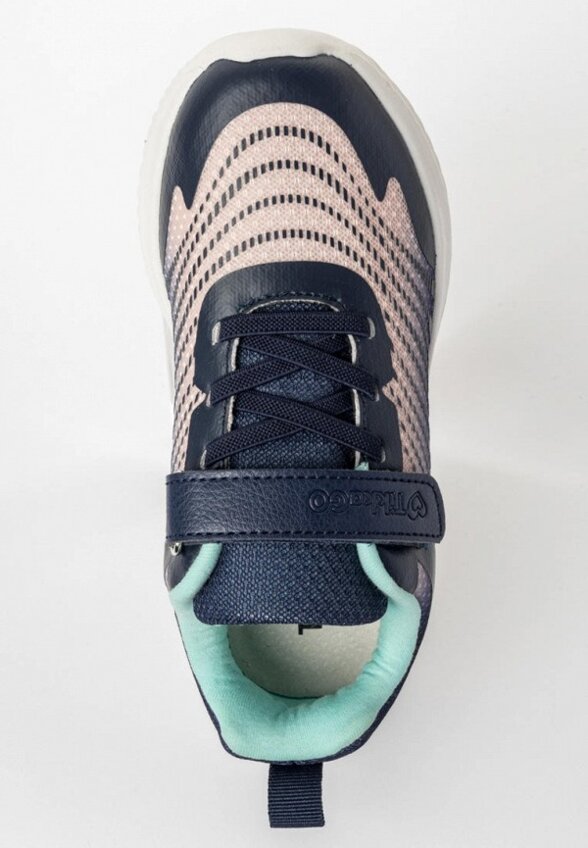 Кроссовки Tikkago