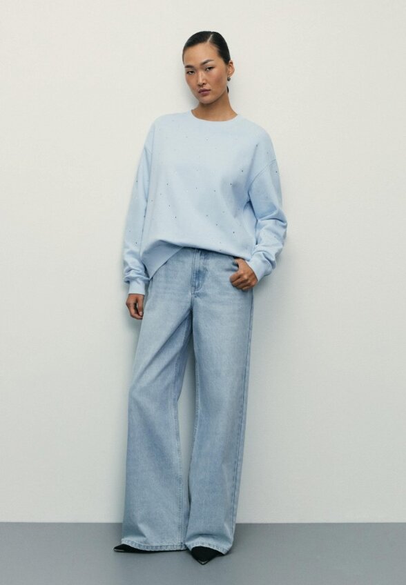 Свитшот Zarina