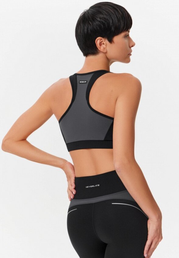 Топ спортивный Neverlate