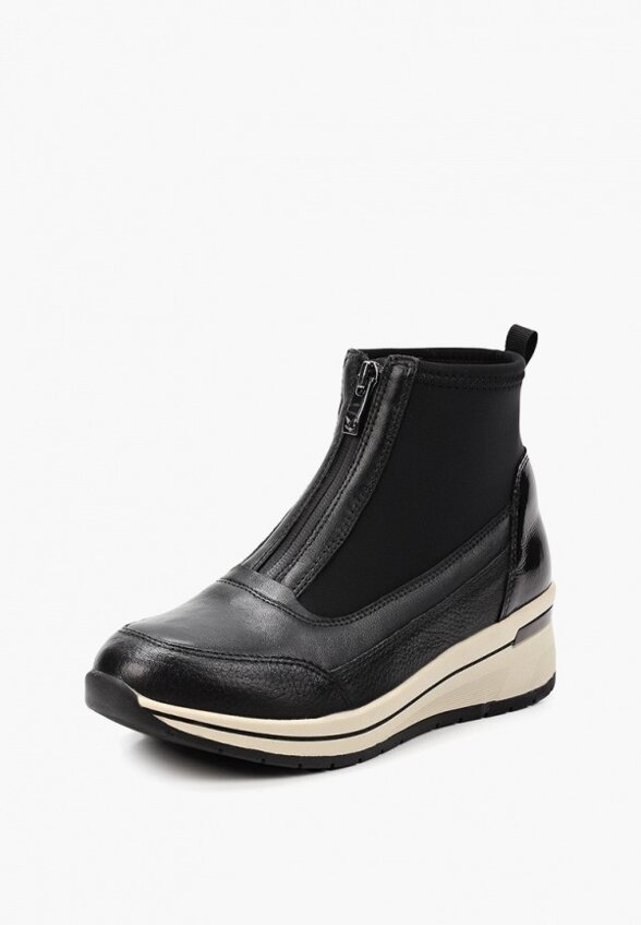 Кроссовки Caprice