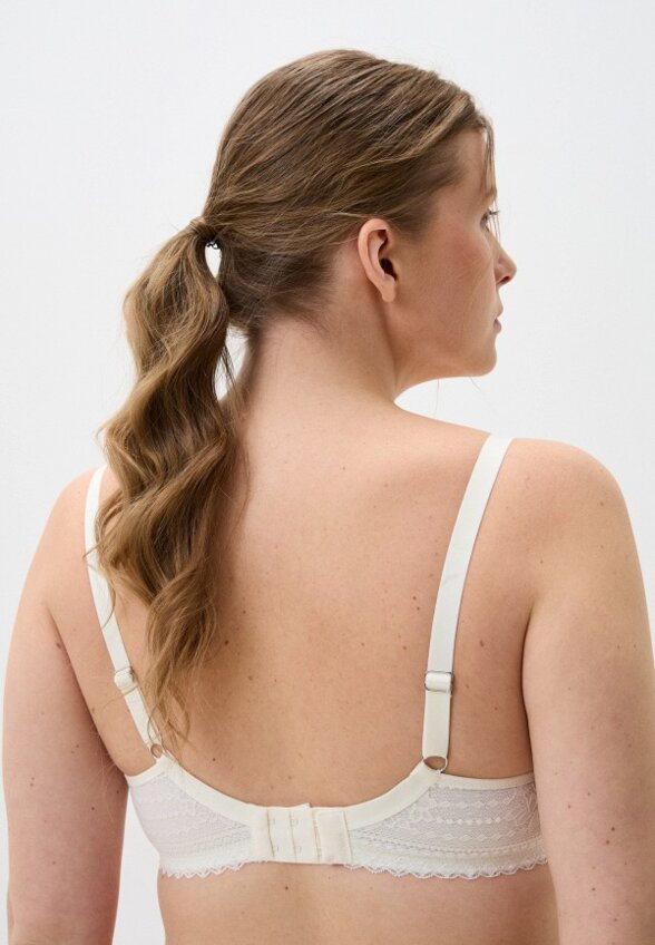 Бюстгальтер Дефиле