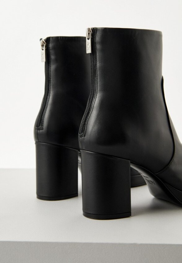 Ботильоны AGL