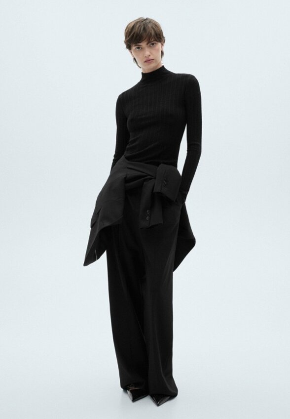 Водолазка Mango