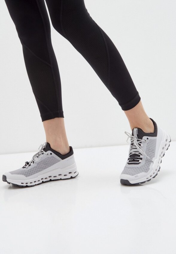 Кроссовки On