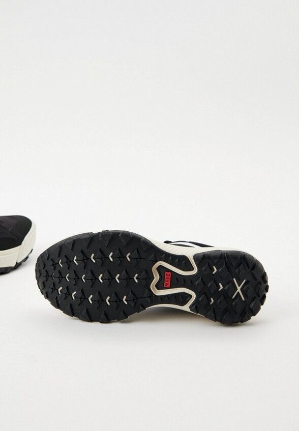 Кроссовки Vans