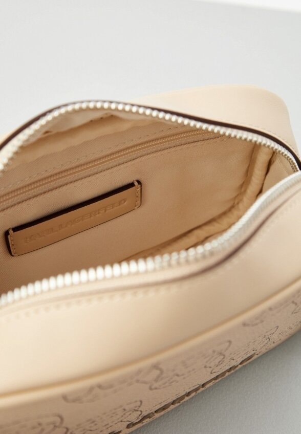 Сумка и брелок Karl Lagerfeld