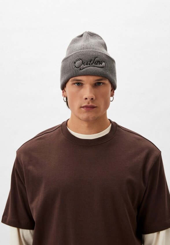Шапка Аутло