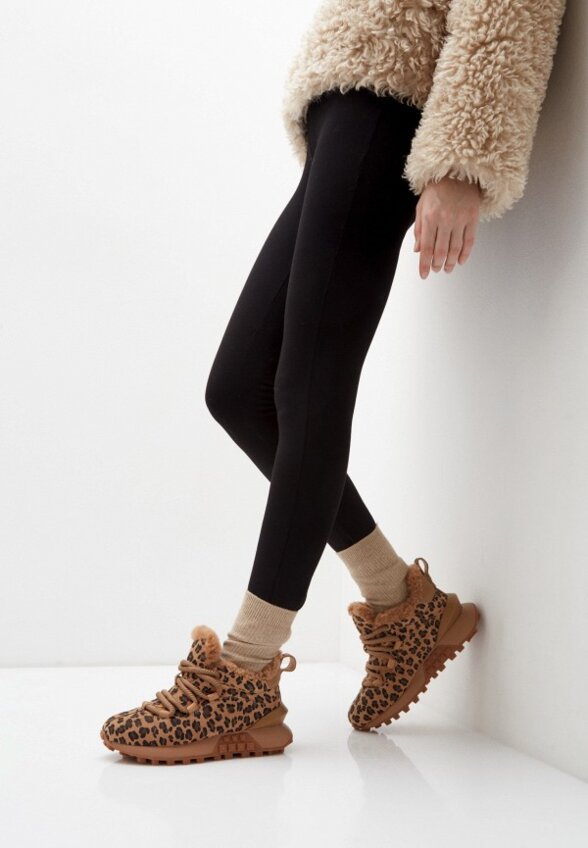 Кроссовки Zumita