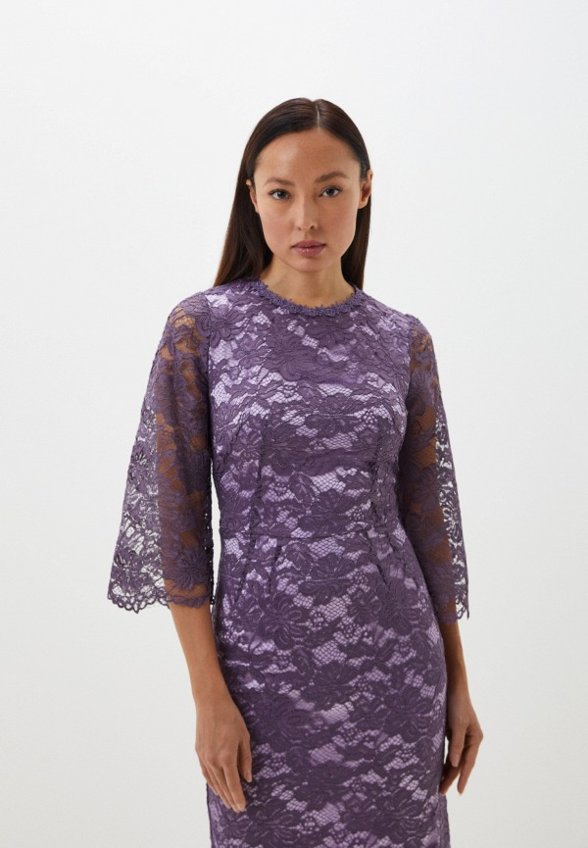 Платье MadaM T