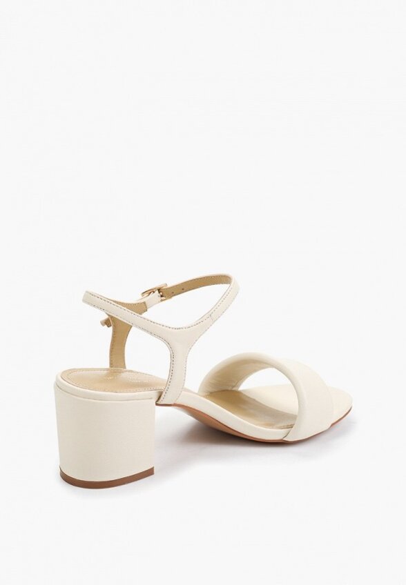 Босоножки Vitacci