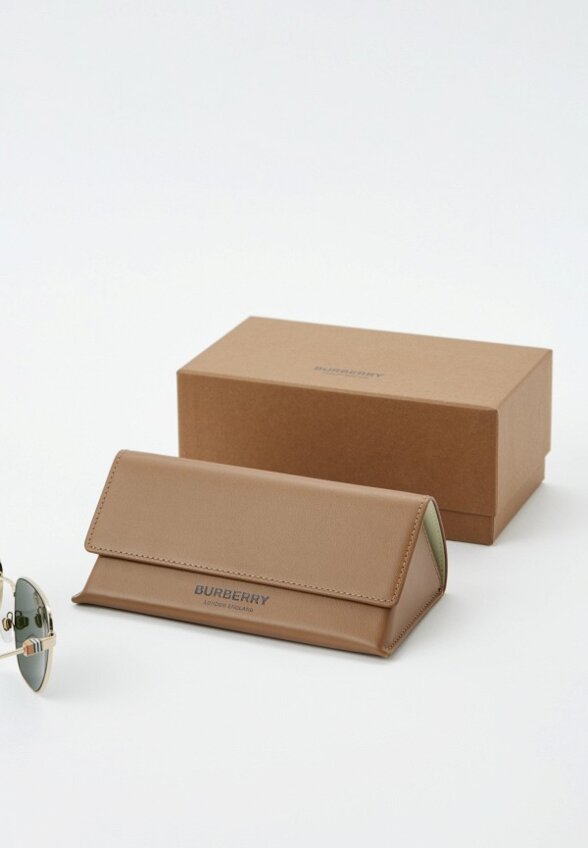 Очки солнцезащитные Burberry