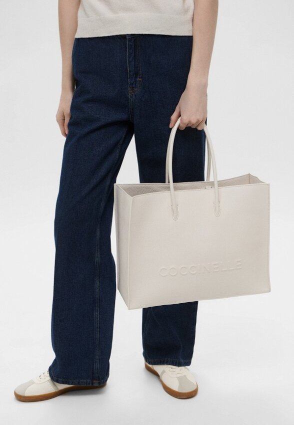 Сумка Coccinelle