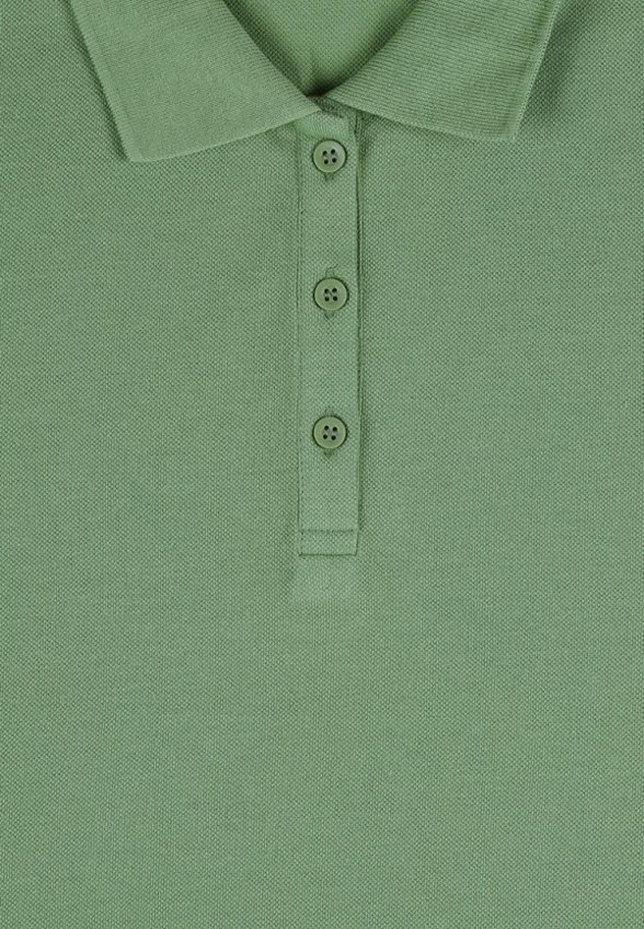 Поло Апрель