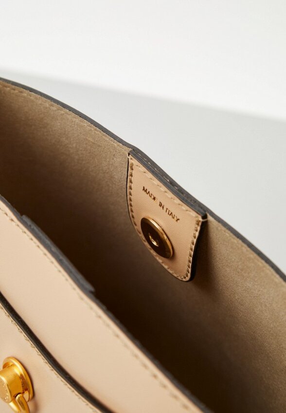 Сумка Gianni Chiarini