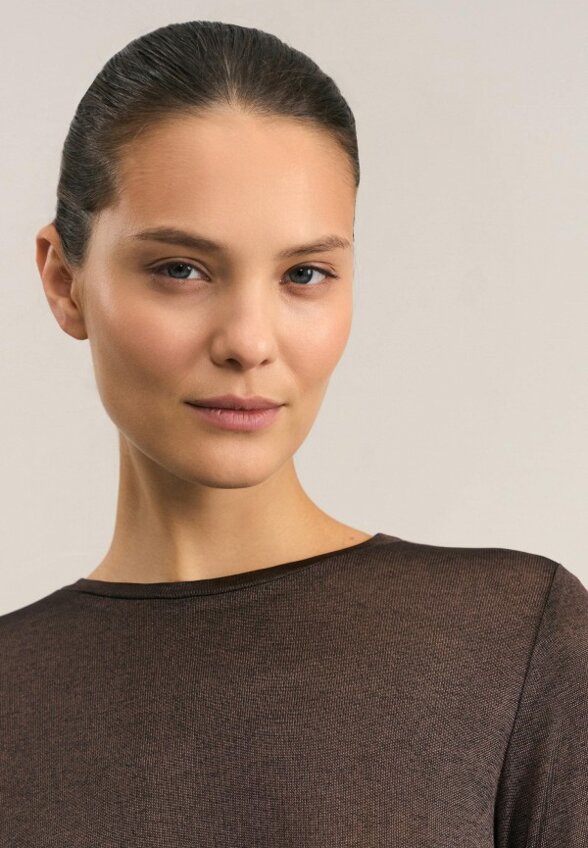 Лонгслив Zarina