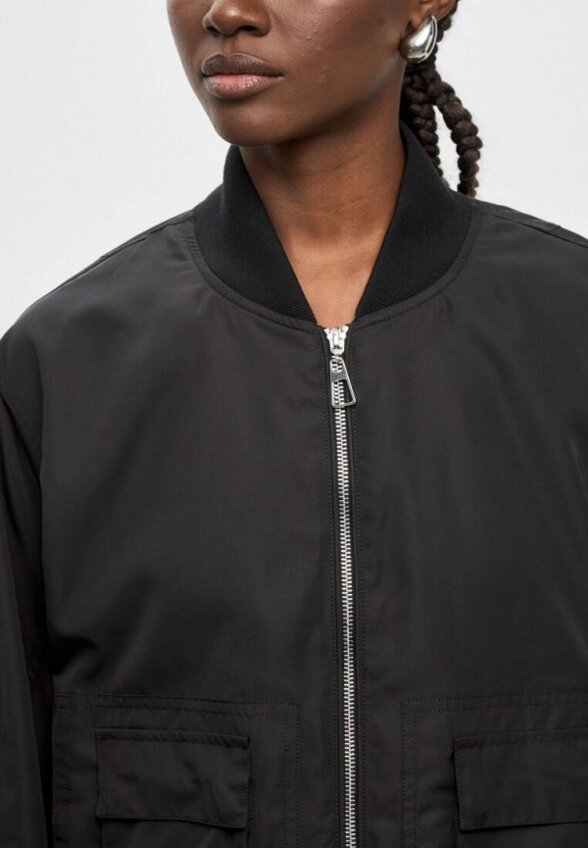 Бомбер Noele Boutique