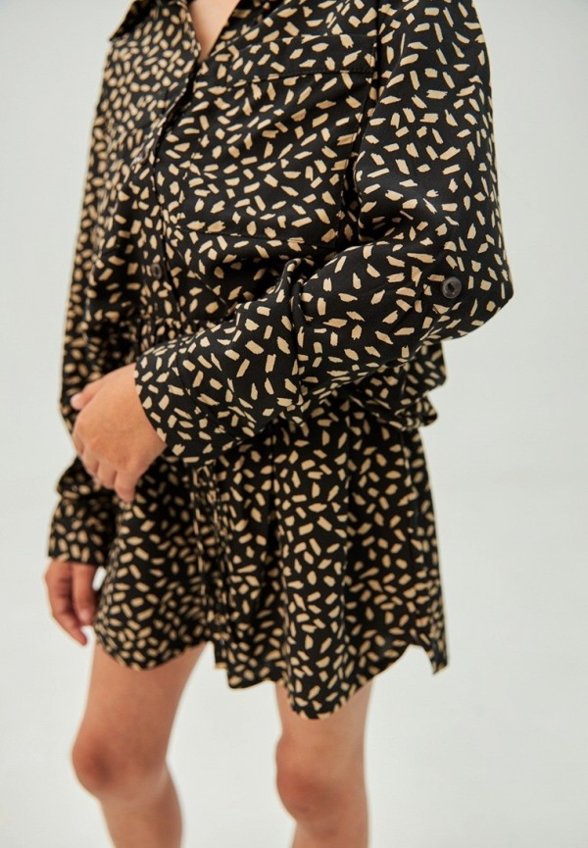 Рубашка и шорты Liqlo