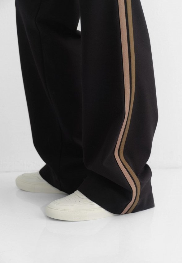 Брюки спортивные Laroom