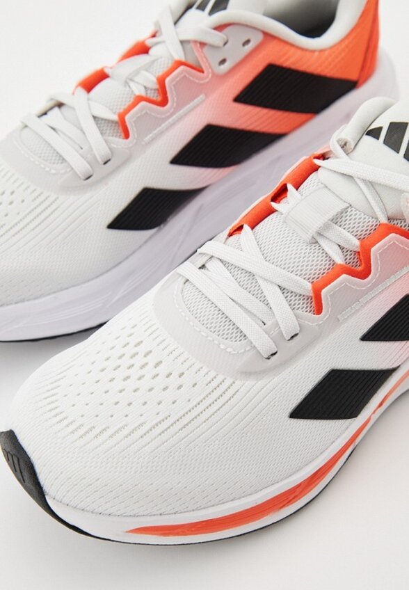 Кроссовки adidas