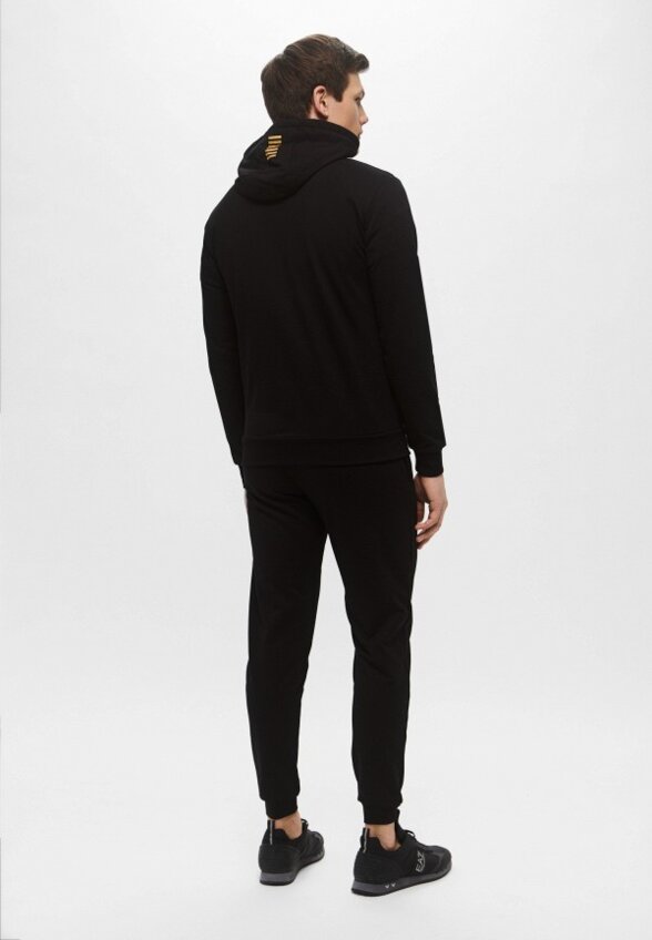 Костюм спортивный EA7