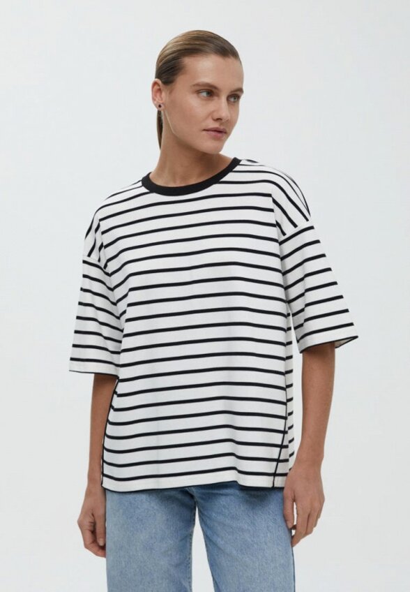 Футболка Finn Flare