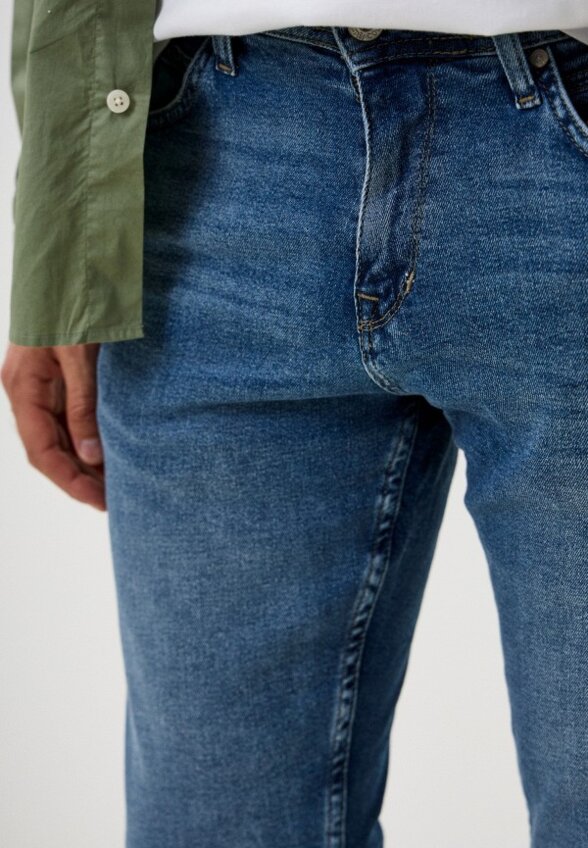 Джинсы Colin's