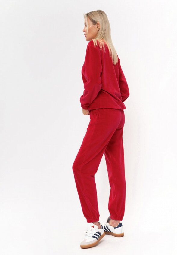 Костюм спортивный Nila