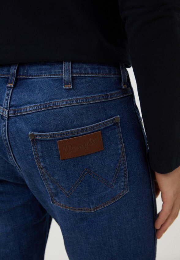 Джинсы Wrangler