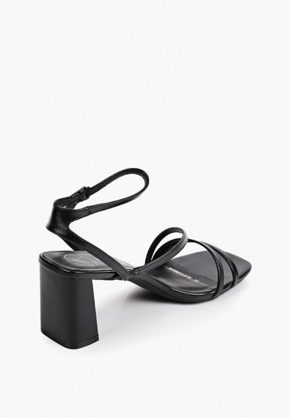 Босоножки Betsy