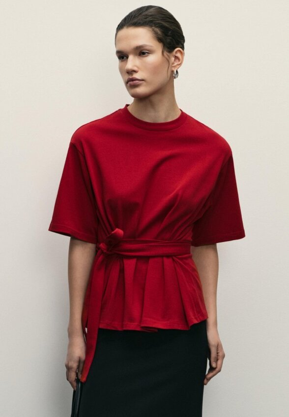 Футболка Zarina