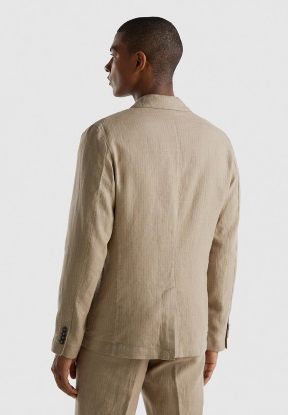 Пиджак United Colors of Benetton