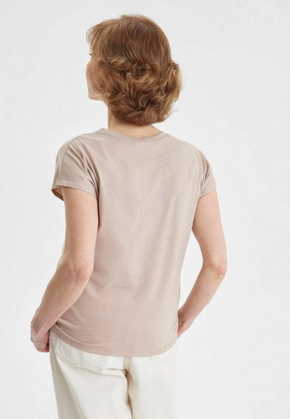 Футболка Envylab