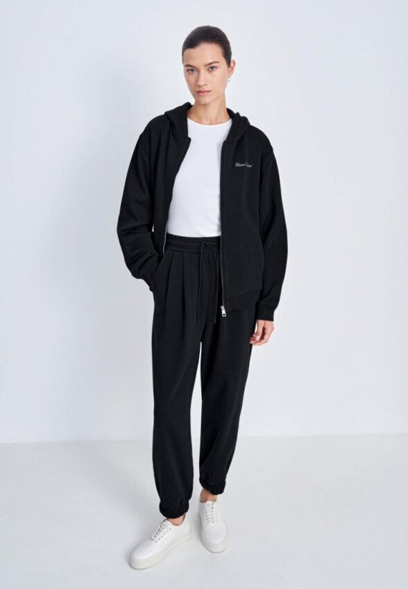 Толстовка Finn Flare