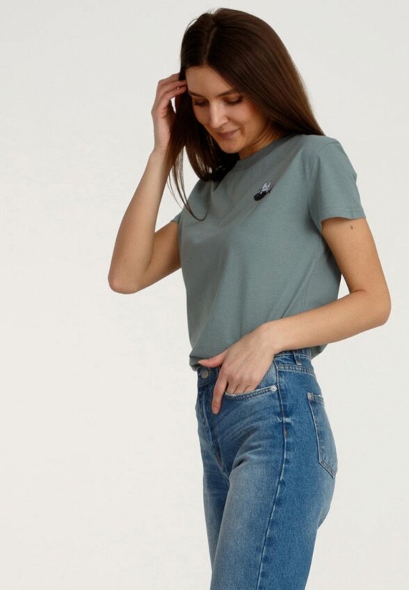 Футболка Апрель