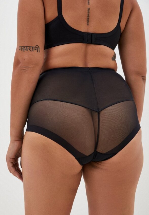 Белье корректирующее Mark Formelle