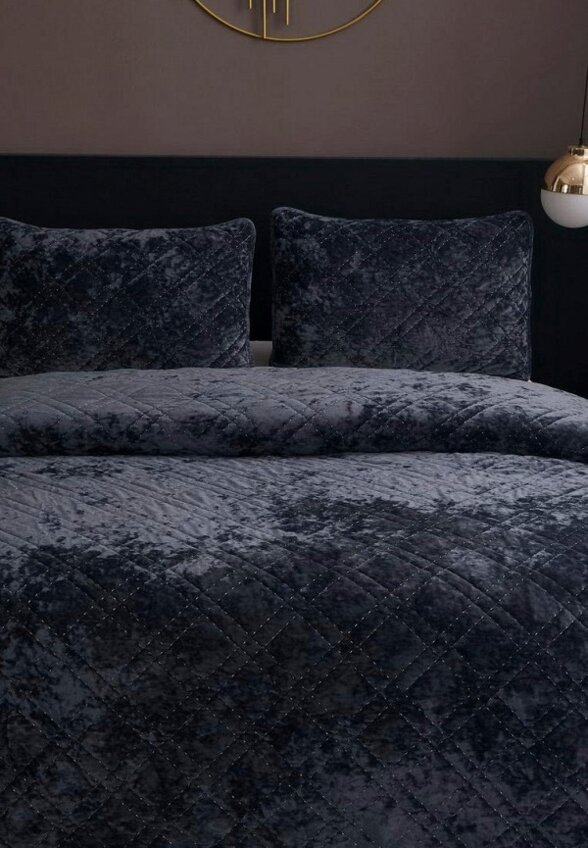 Комплект с покрывалом Sofi De Marko