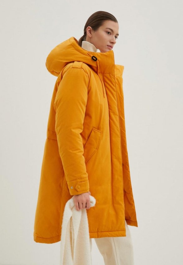 Пуховик Finn Flare