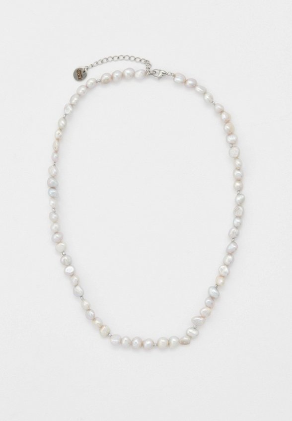 Бусы Mr&Mrs Wolf