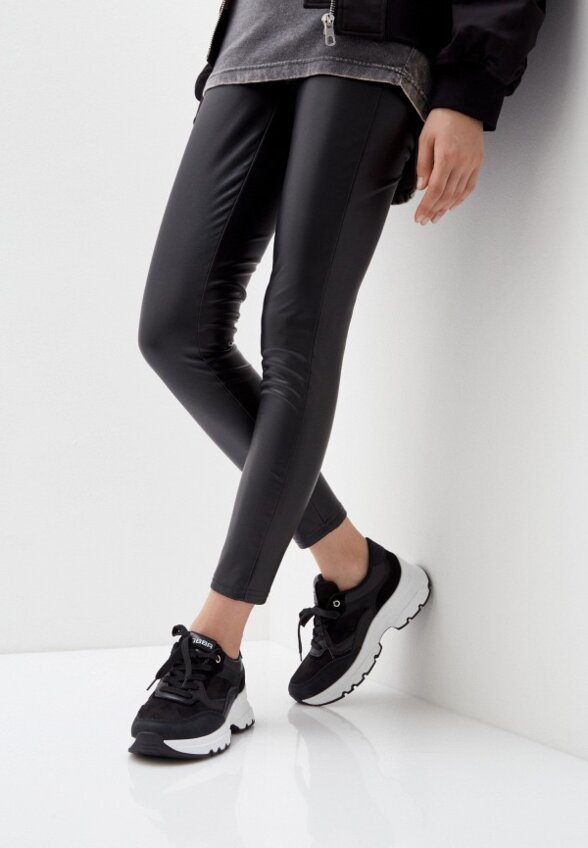 Кроссовки Obba